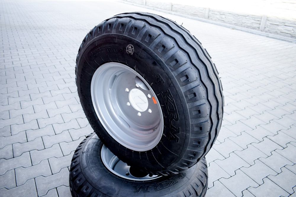 Koła kpl TUR Ładowacz URSUS C360 C330 Ostrówek 10.0/75-15.3 balonowe