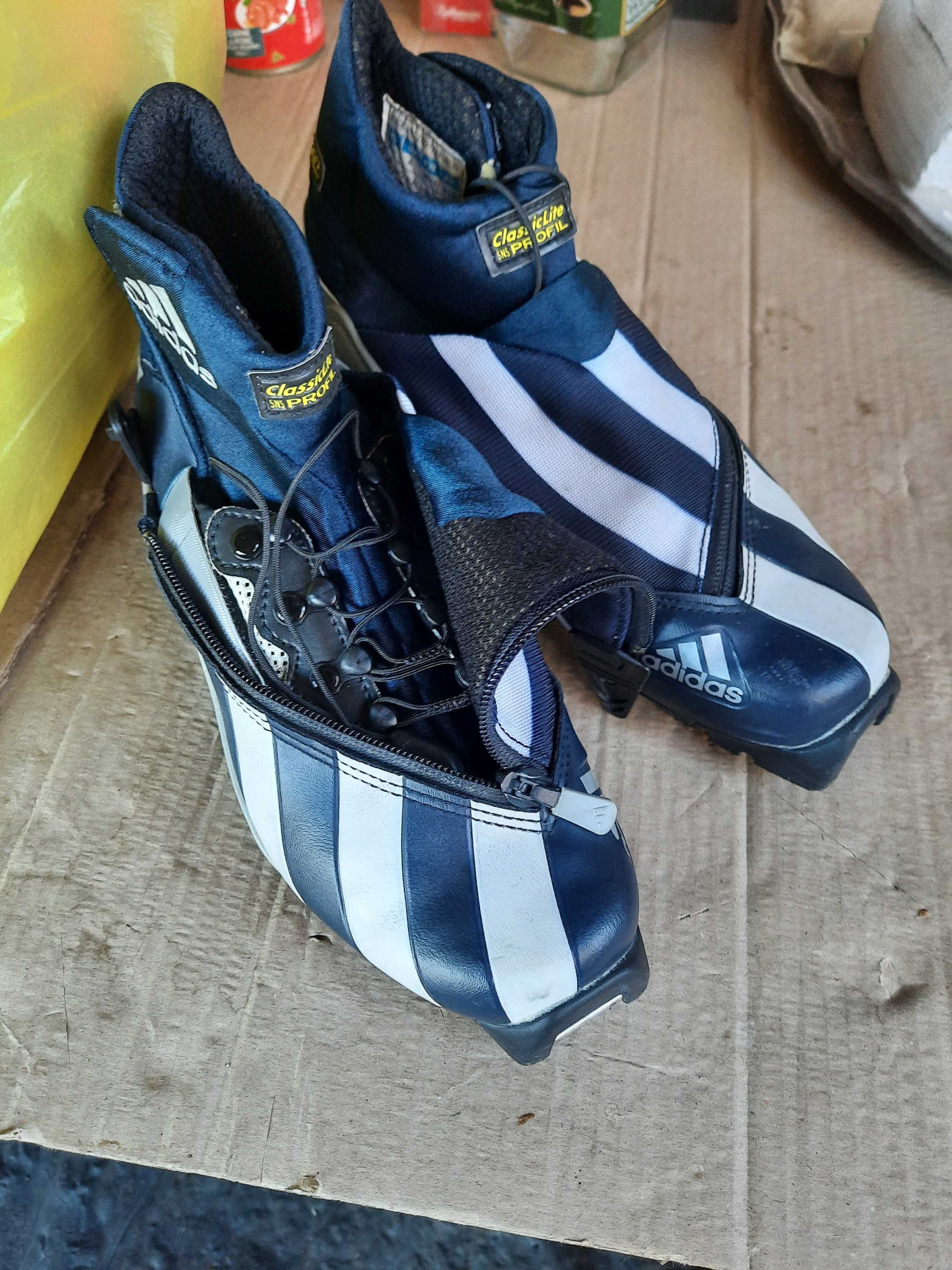 Ботинки лыжные Adidas оригинал 36 размер