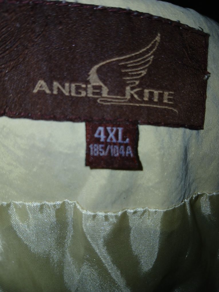 Parka cor creme claro 4 XL