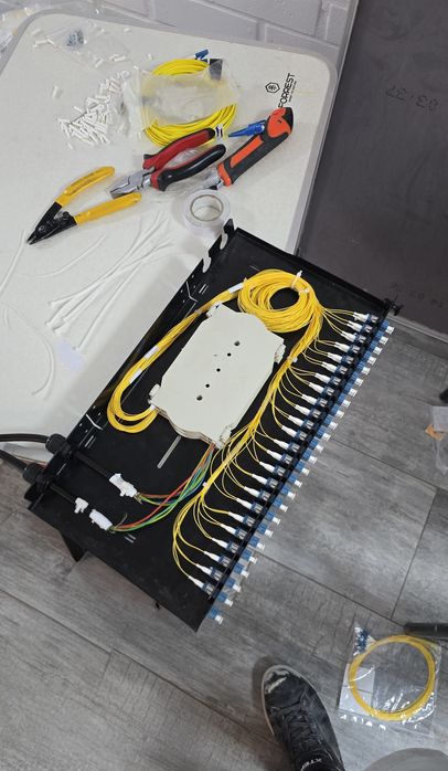 Монтаж інтернету, зварювання оптоволокна, пайка оптики СКС