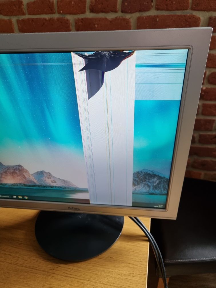 Monitor Belinea 1905 S1