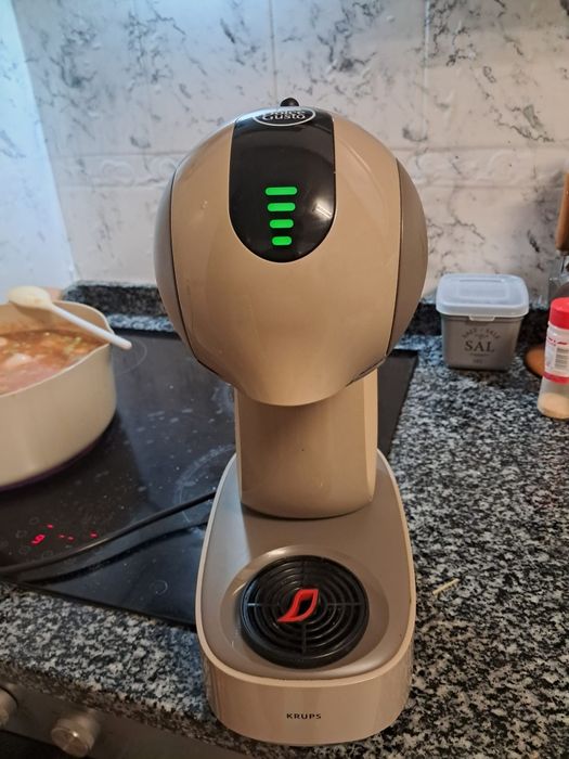 Vendo maquina dolce gusto infinissima Touch como nova