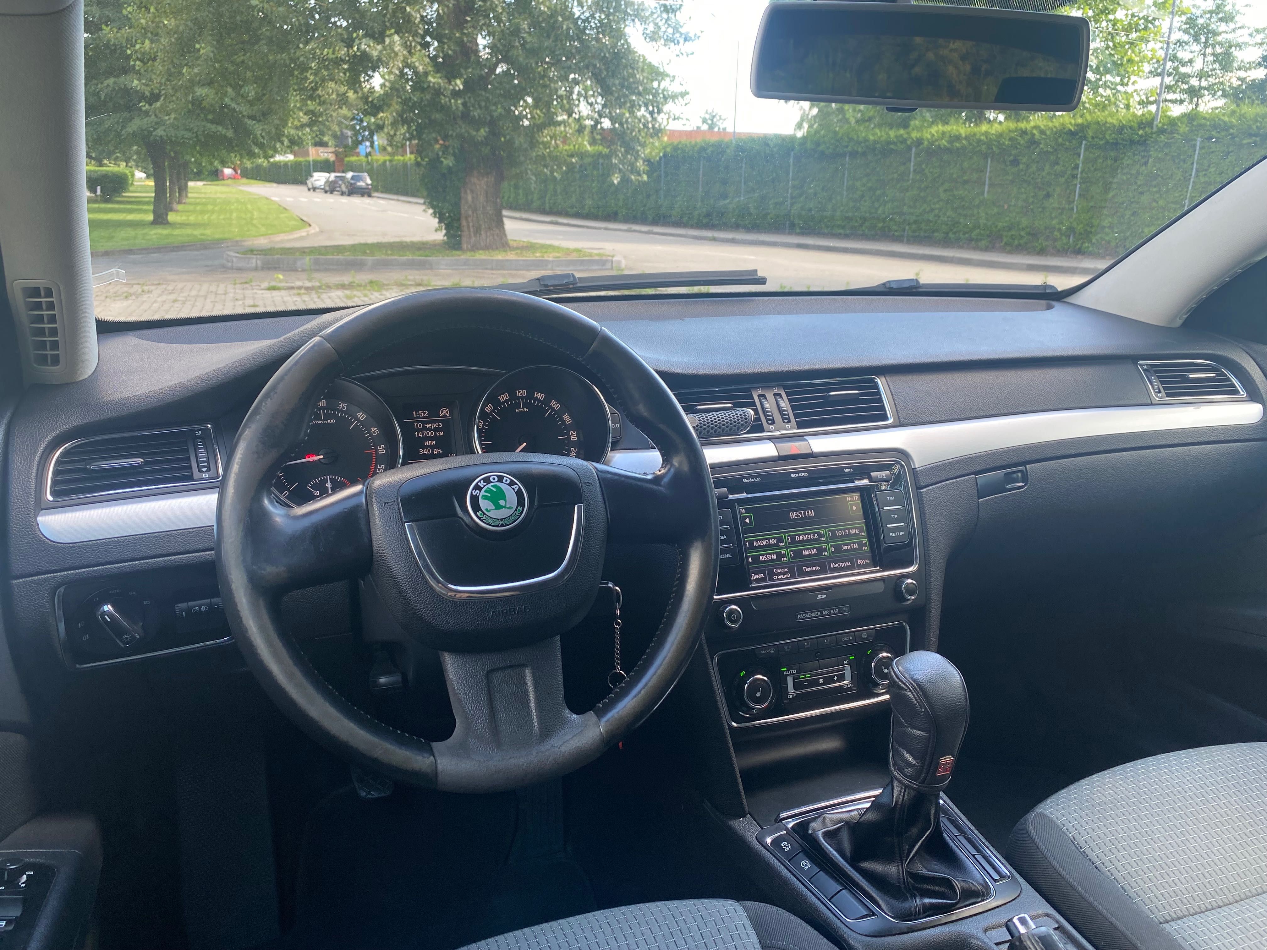 Skoda Superb 2013 1.6 TDI