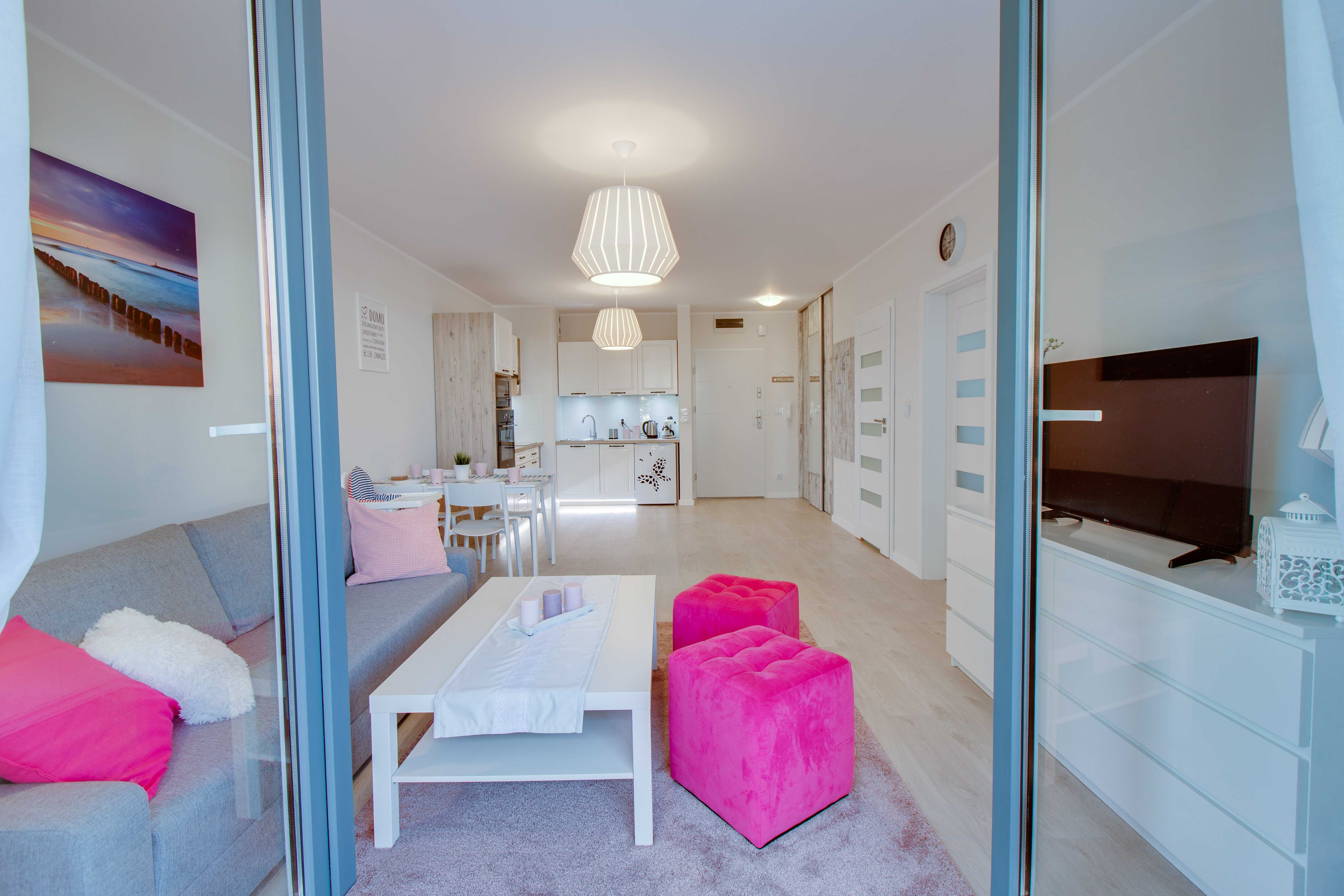 Sprzedam apartament z podgrzewanym basenem 700 m od morza