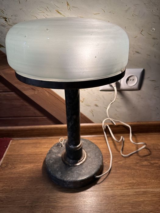 Світильник старий тих часів