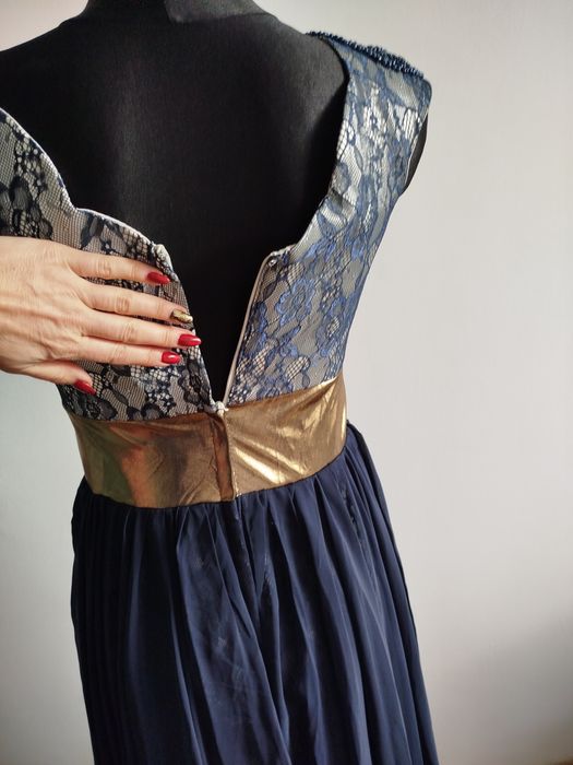 Sukienka sylwestrowa balowa cudowna S