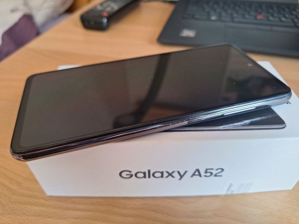 Samsung Galaxy A52