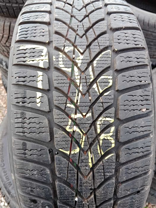 Opona używana 205/45R17 Dunlop SP Winter Sport 4D Run Flat 1szt.
