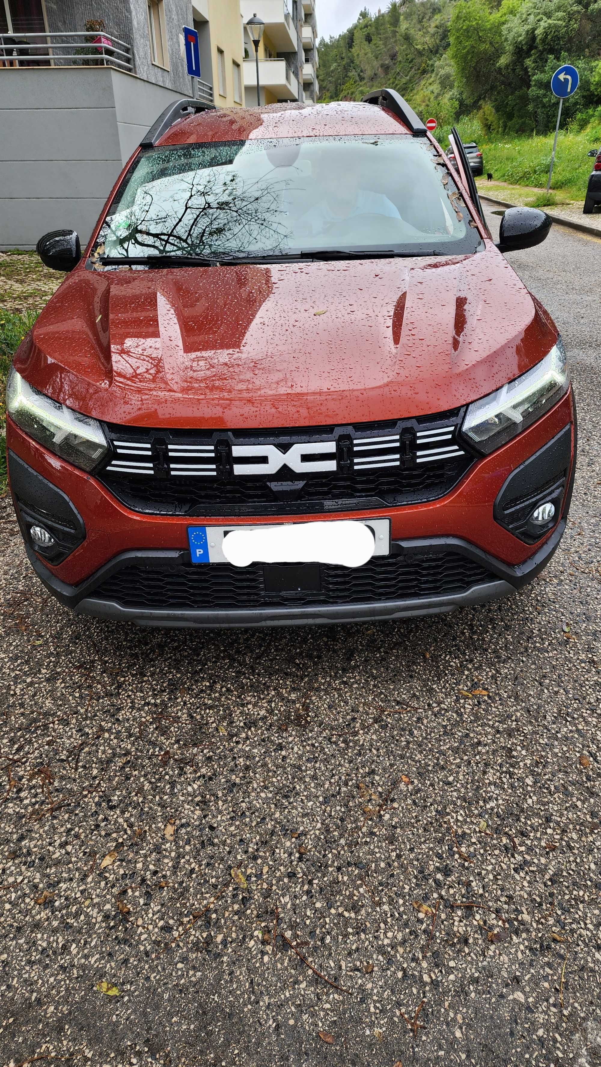 Dacia Jogger 7 seater 2023, 43,000 km, dual petrol/GPL