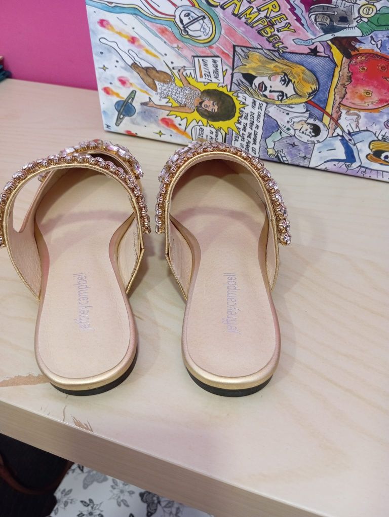 Mules Jeffrey Campbell
