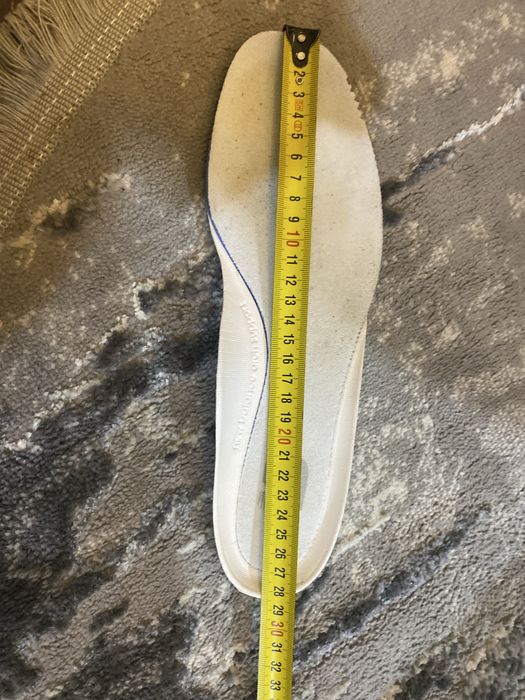 Продаю New balance 550