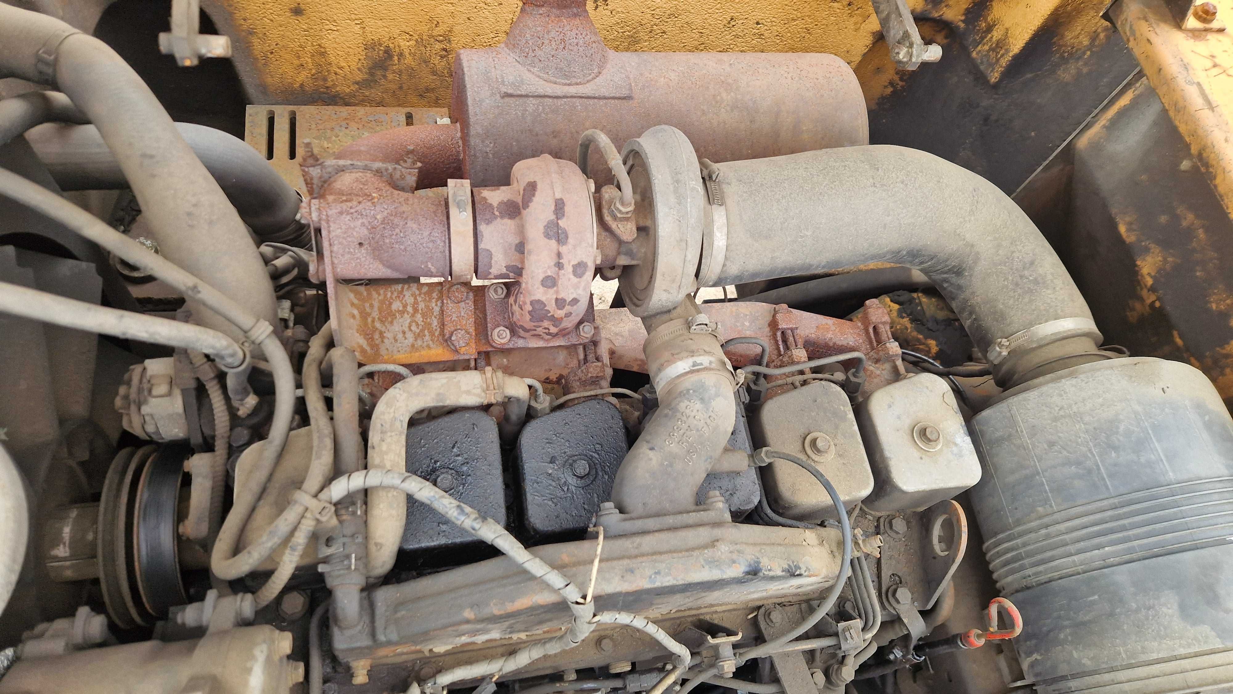 koparka case 1188 przeładunkowa silnik cummins 6TA-590/103 moc 113kw