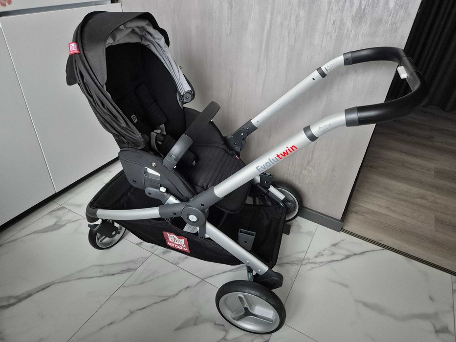 Універсальна коляска Red Castle Evolutwin для двійні