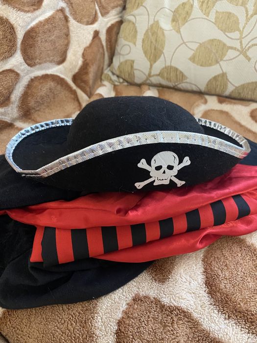 Костюми піратів, на різний вік