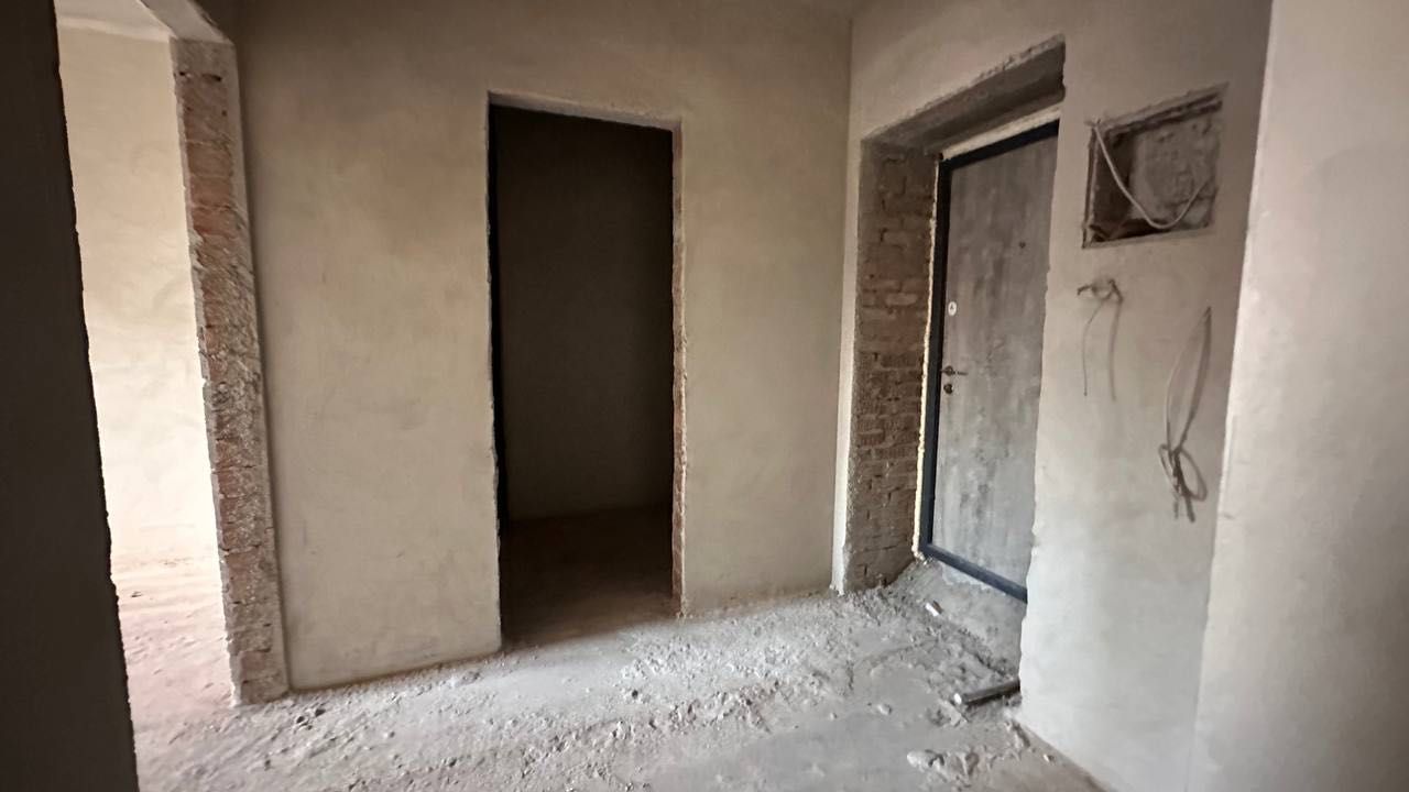 Продаж 2 км квартири в парковій зоні