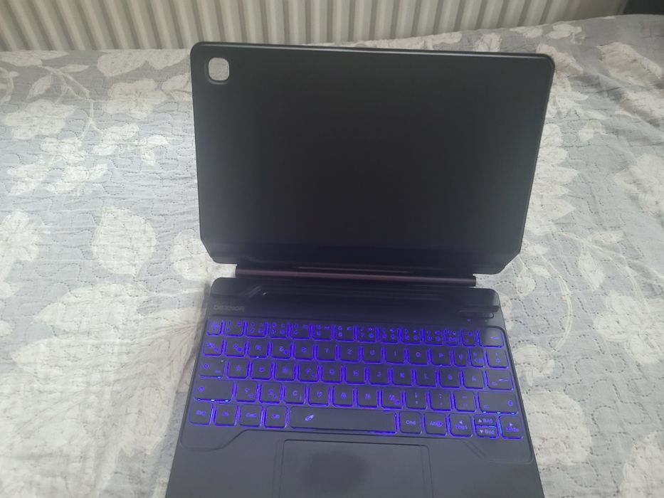 Etui z klawiaturą  Dexnor nowa cena