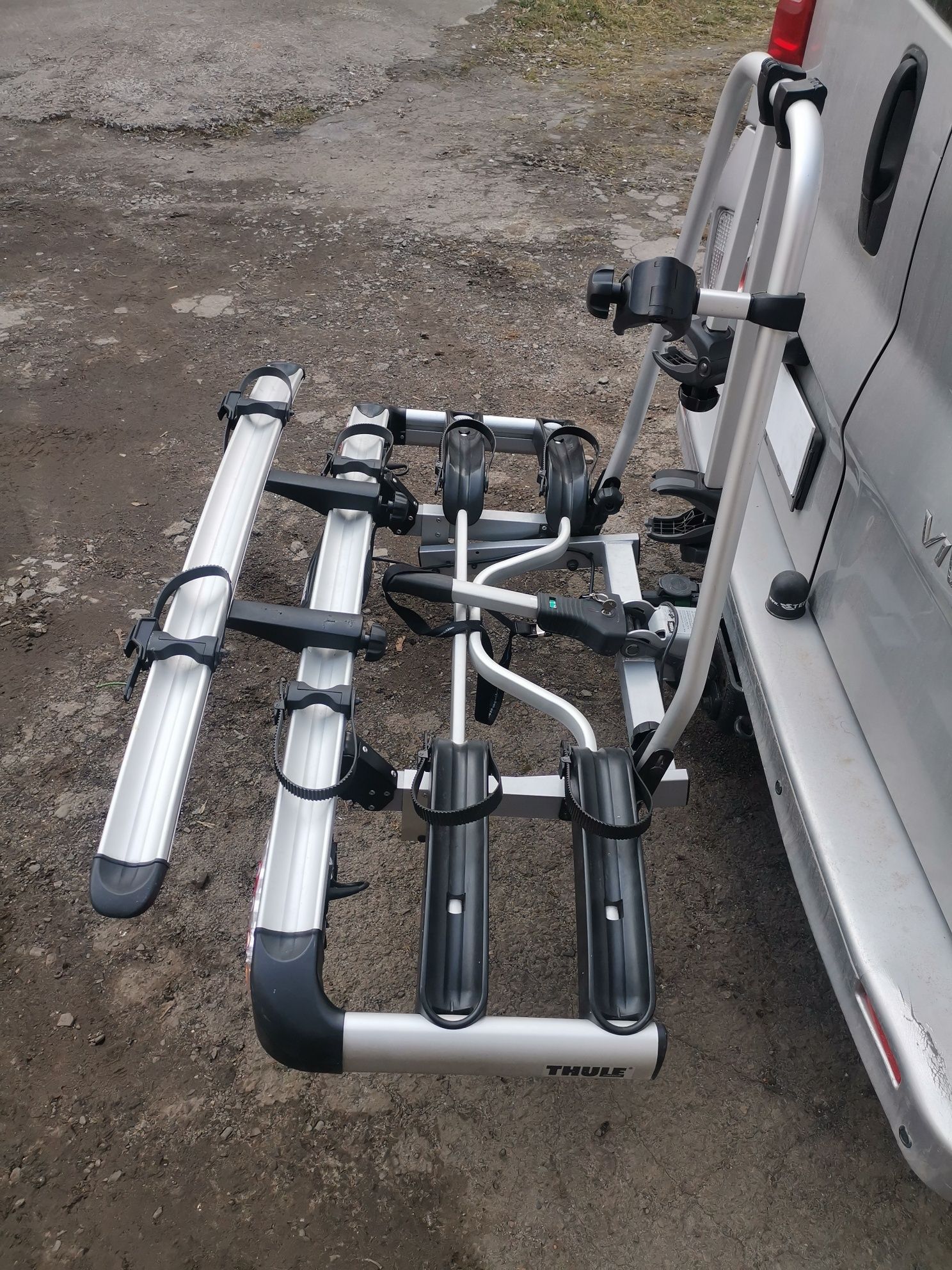 Thule G5 велокріплення на фаркоп 3+1