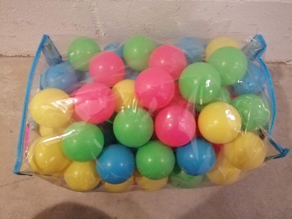 Bolas de Plástico de várias cores