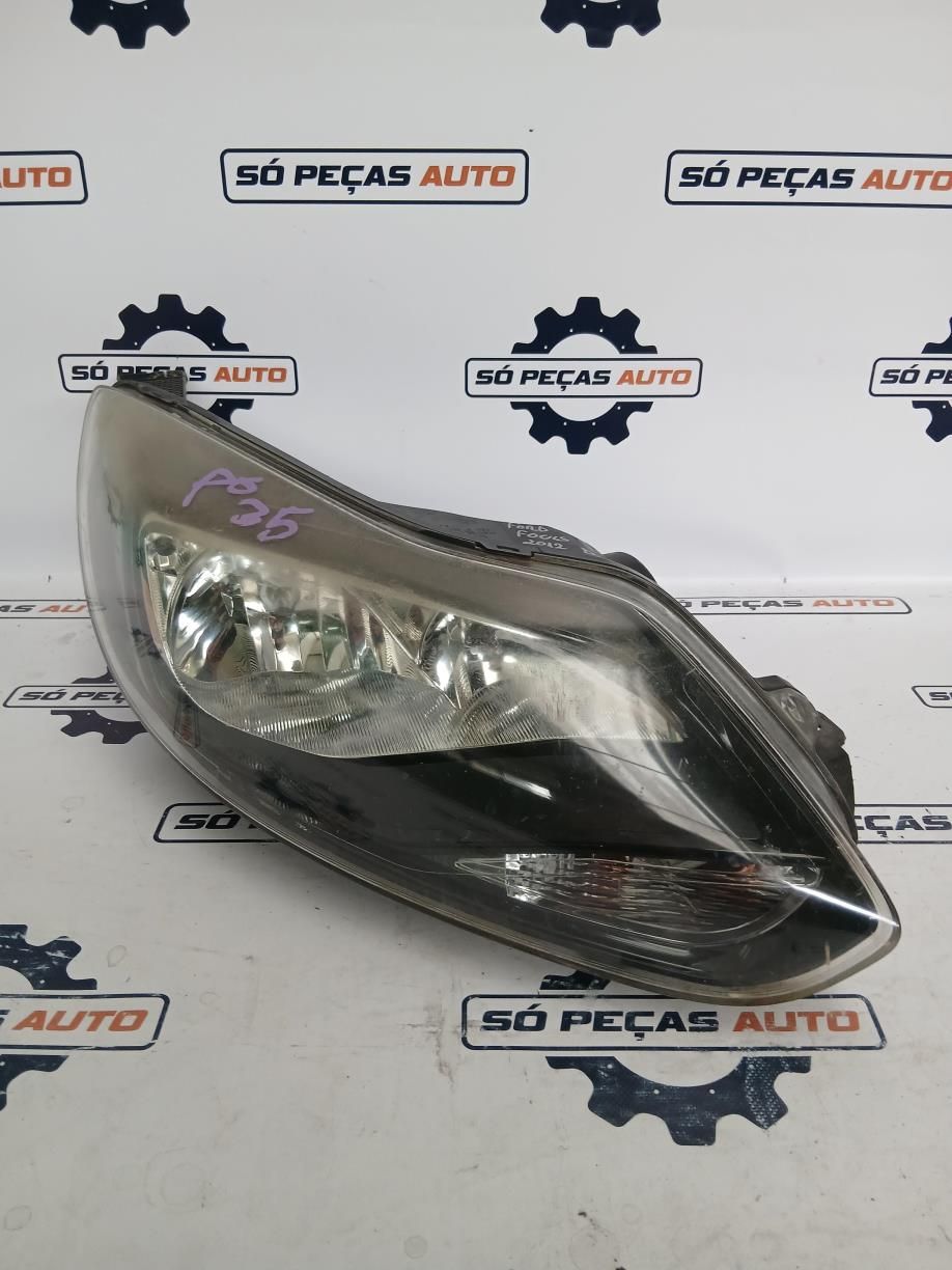 FAROL DIREITO CINZENTO FORD FOCUS ZETEC 1.0ECOBOOST ANO: 2012