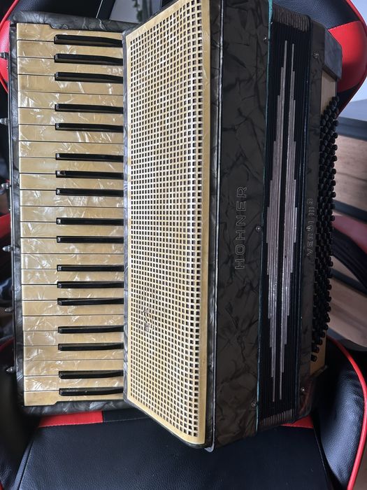 Hohner Verdi lllb