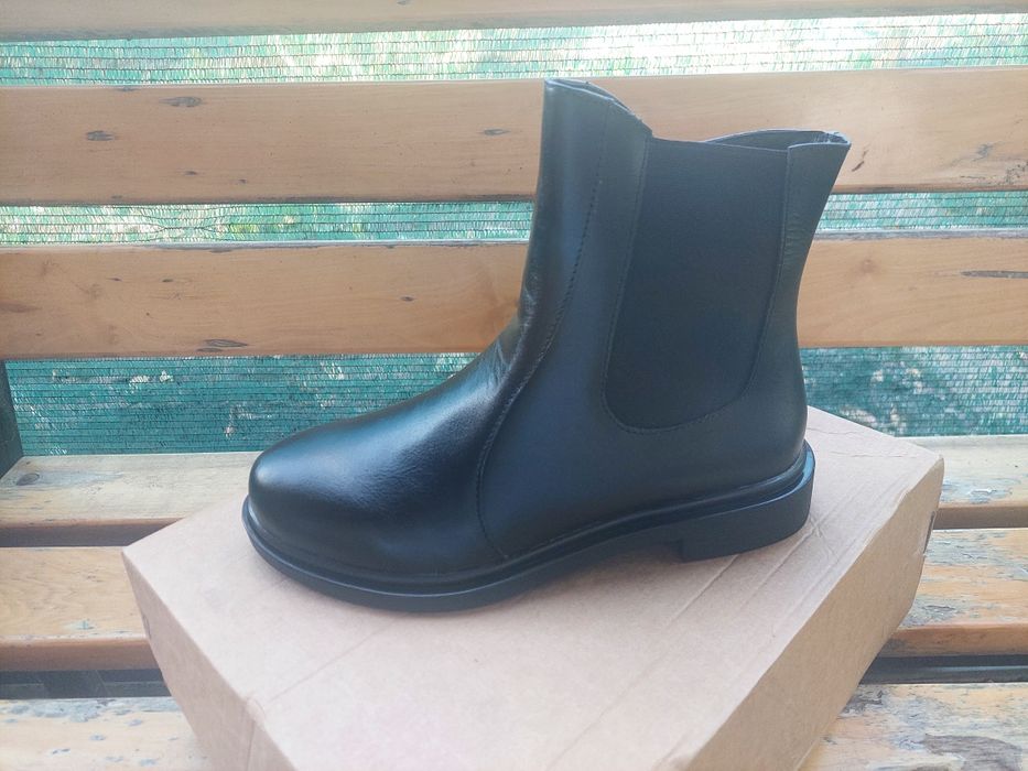 Черевики жіночі зимові 37р.