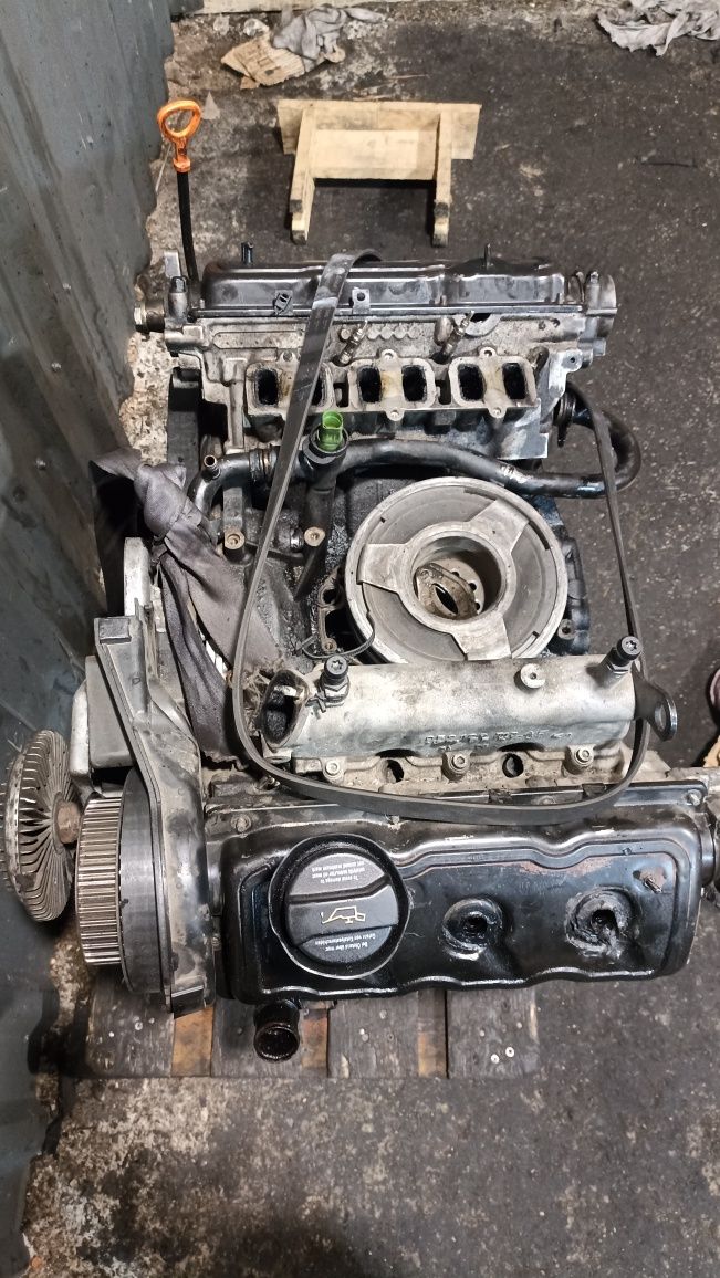 Двигун BDH мотор BDH 2.5tdi Audi