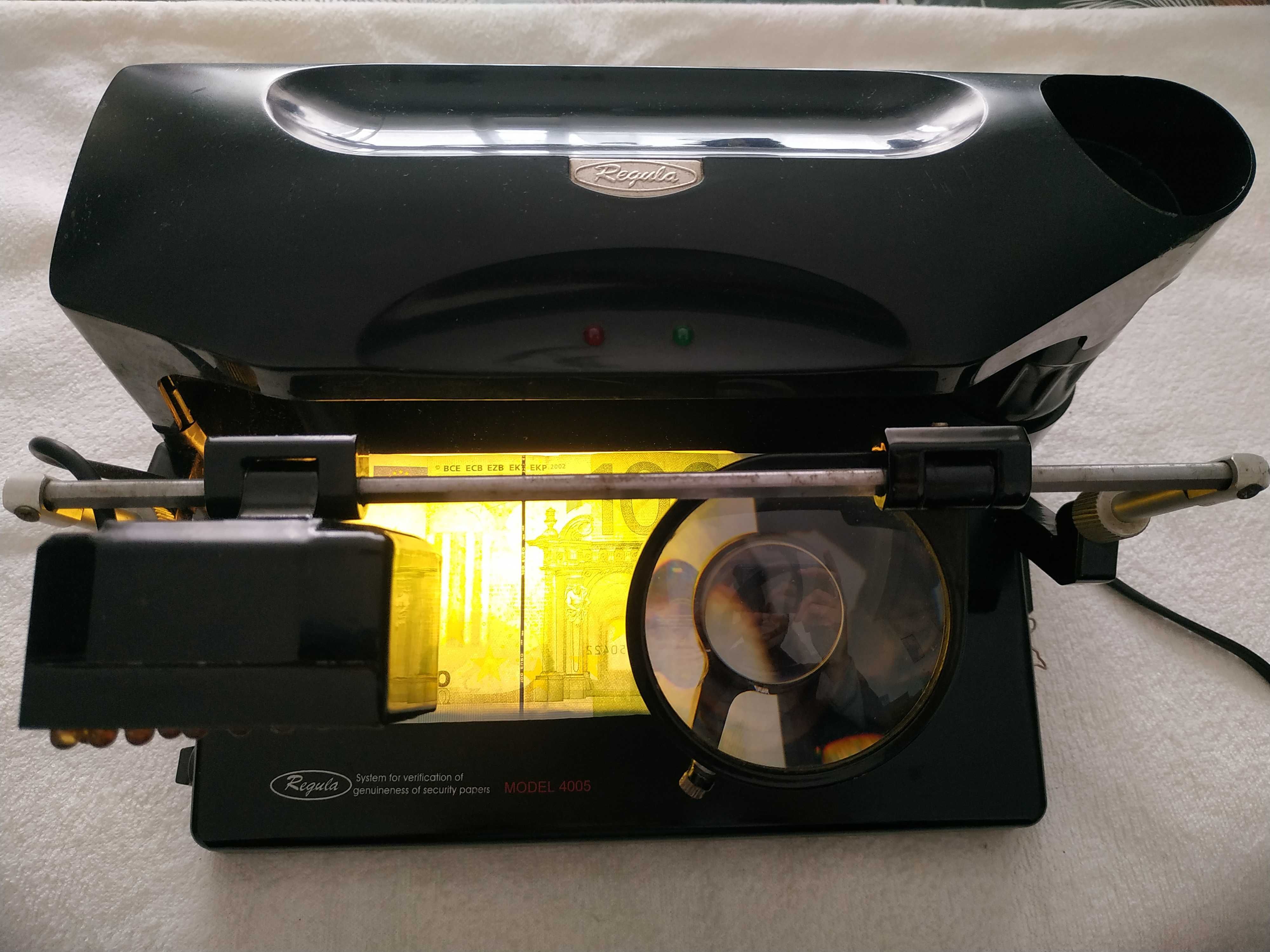 Máquina para Notafilia -Estudo e análisa, luz negra, câmera, lupas etc