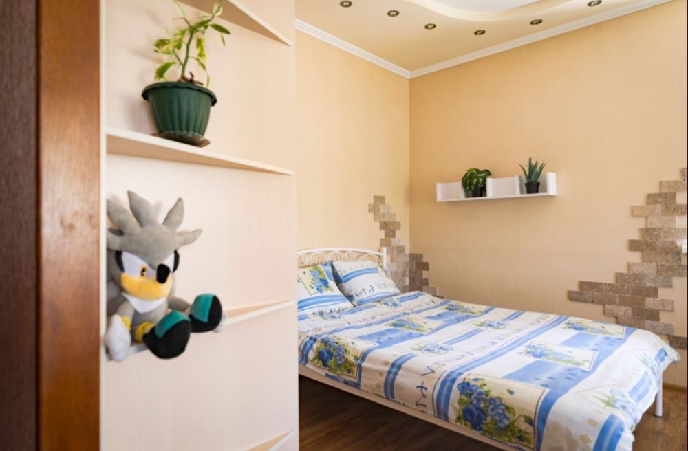 Солнечный. Набережная. 1 кв от собственника Почасово и Посуточно