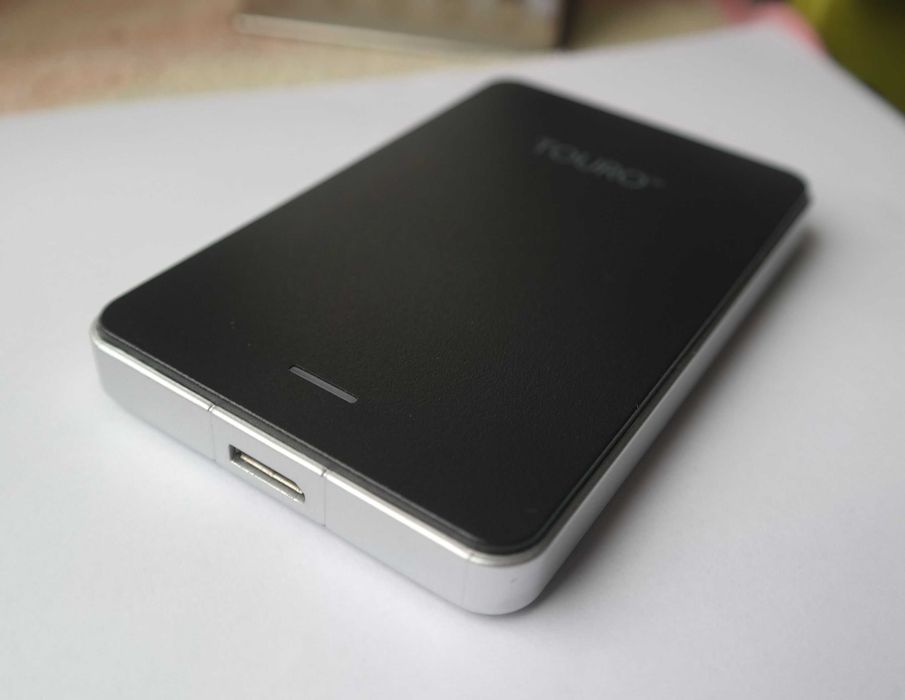 Внешний USB 3.0 HDD Hitachi Touro Mobile PRO 1Tb Жесткий диск Гарантия