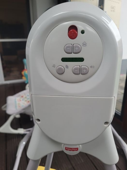 Huśtawka/ bujaczek/leżaczek  Fisher Price 3w1