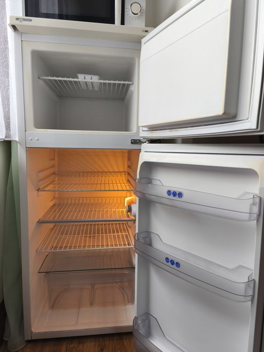 Lodówka Whirlpool wysokość 122 cm