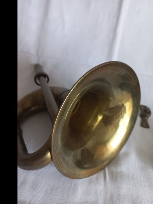 Antyczna zabytkowa trąbka sygnałówka klakson samochodowy