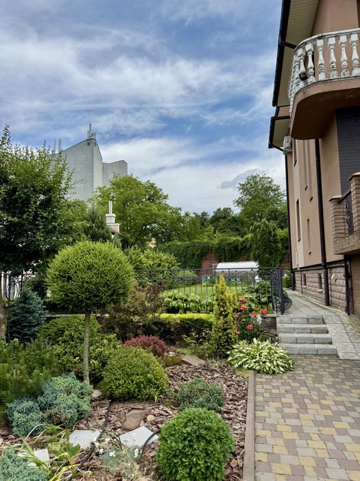 Маєток вашої мрії у центрі міста — гармонія затишку та комфорту