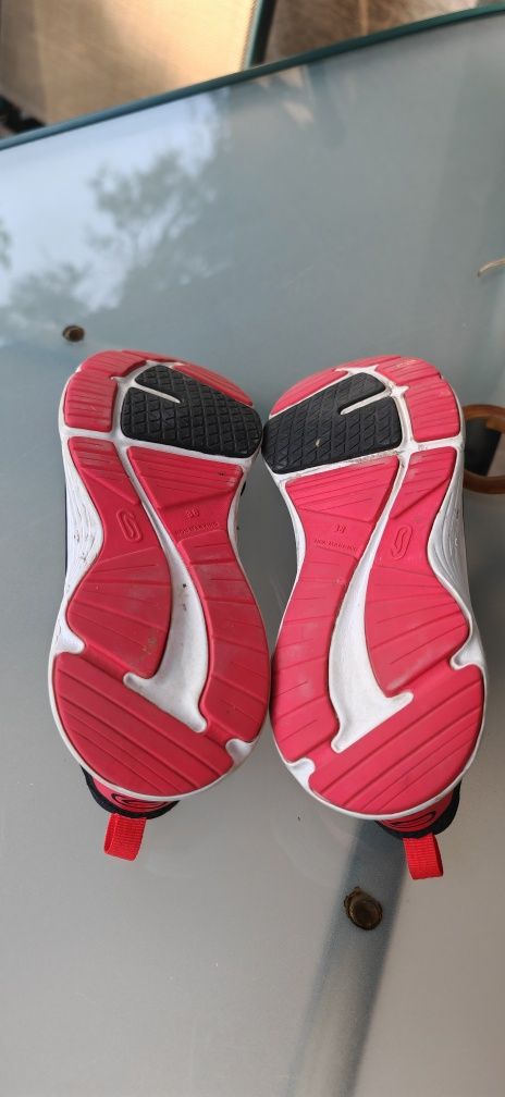 Buty sportowe Kalenji z Decathlon jak nowe roz 38 wciągane bez sznurów