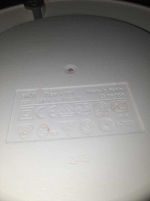 Соковыжималка для цитрусов BRAUN made in Spain.