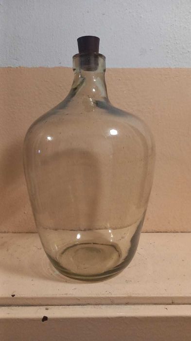 Stary gąsior 5 litrów z korkiem.