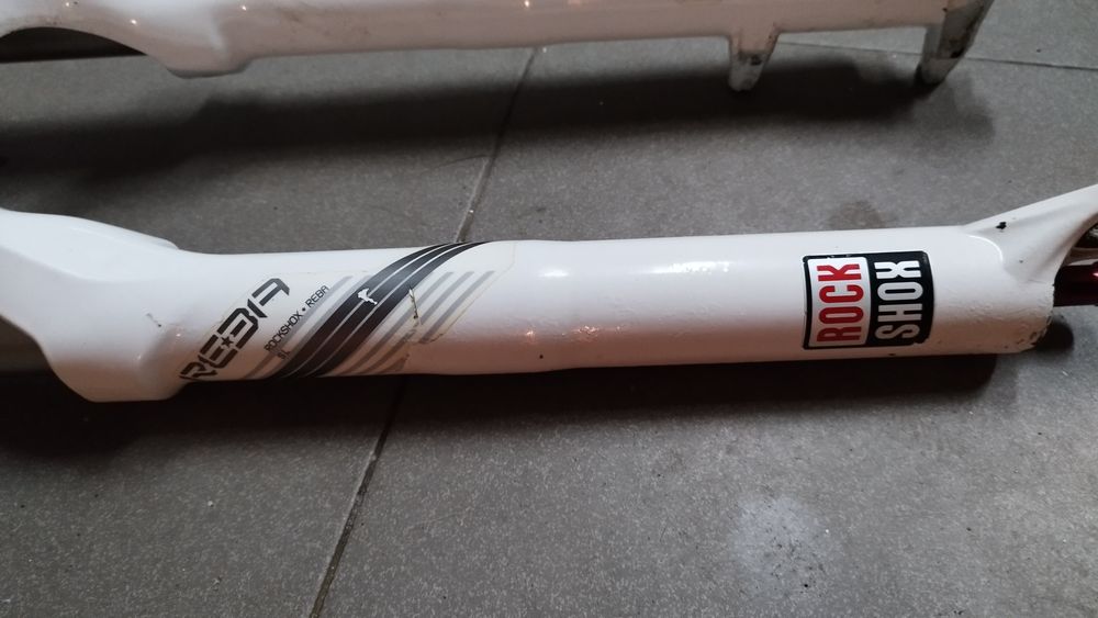 Suspensão MTB Rockshok Reba SL