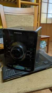 Продам музикальний цент Samsung MM-DA25