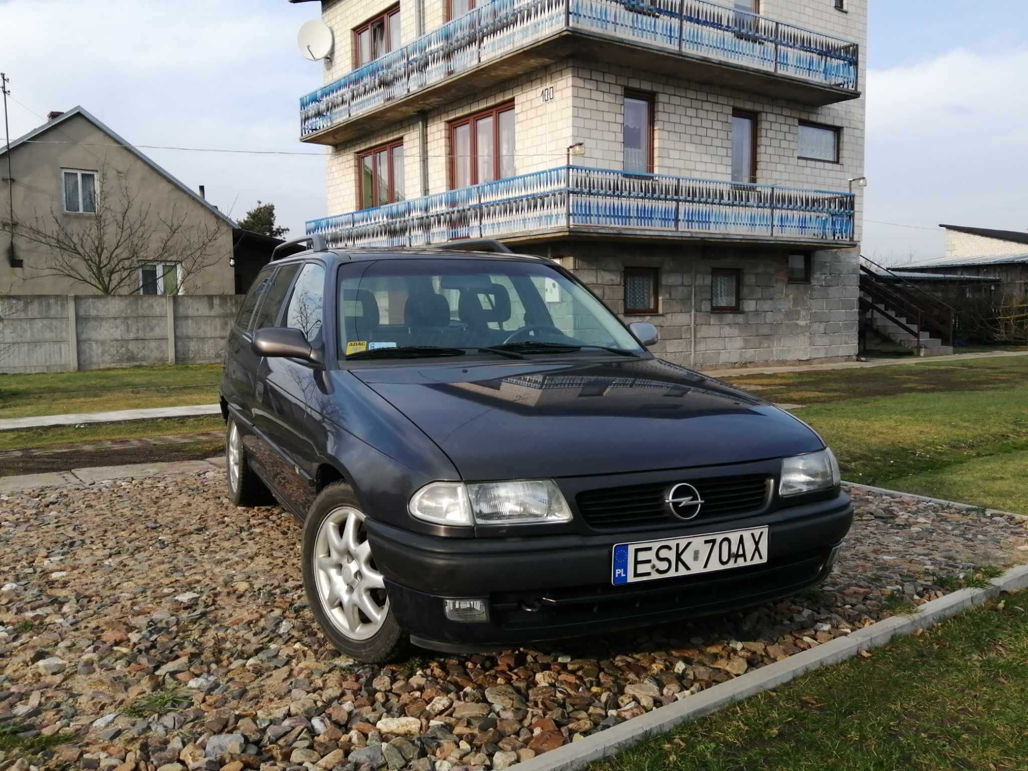 Opel Astra F 1.6 1996r