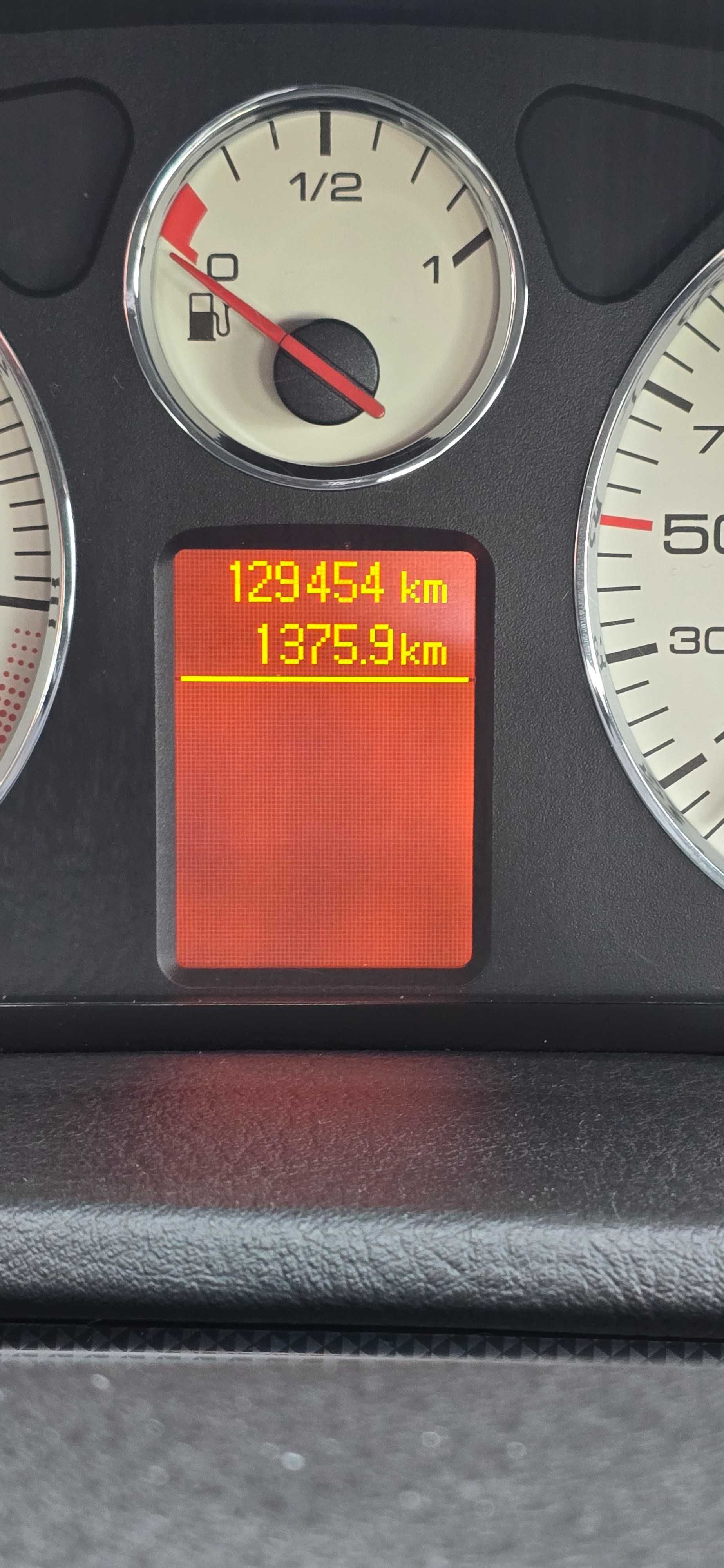 Sprzedam Peugeot 407 SV SPORT 2.2 benzyna 2004 r. z małym przebiegiem