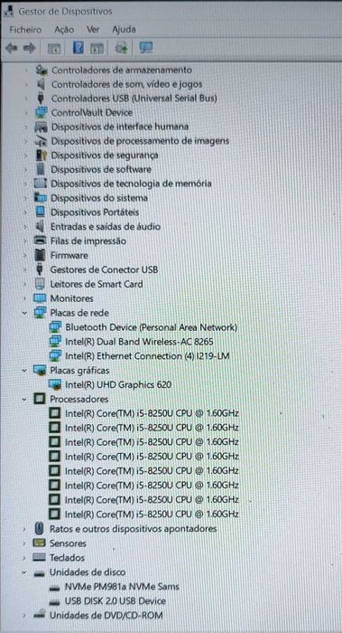Dell Latitude 5590 – Intel i5 8250u – 16 GB RAM DDR4 – Nvme 256 GB