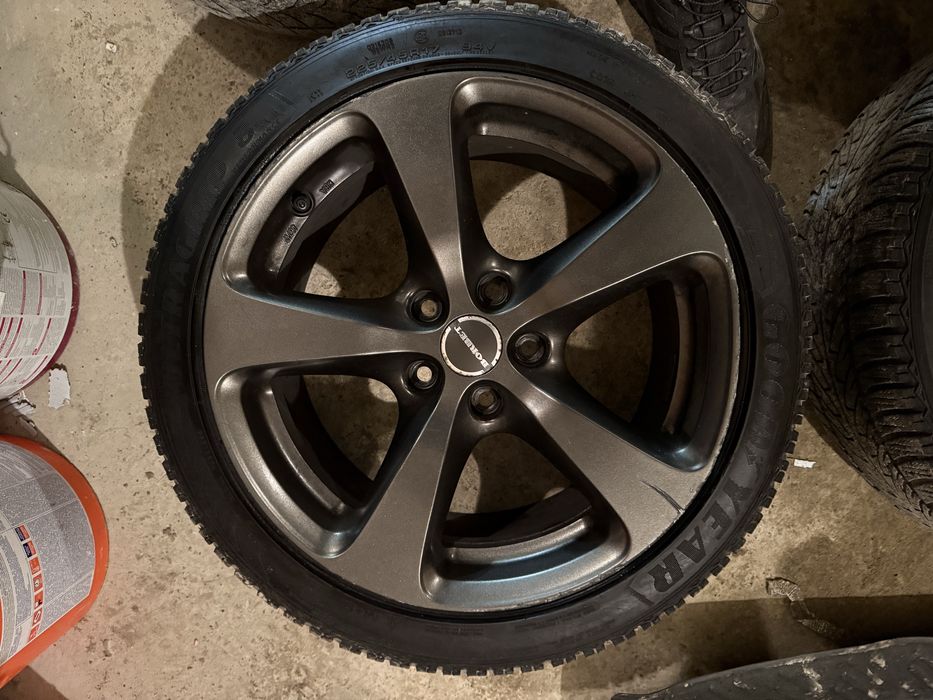 Felgi R17 z oponami Audi 5x112