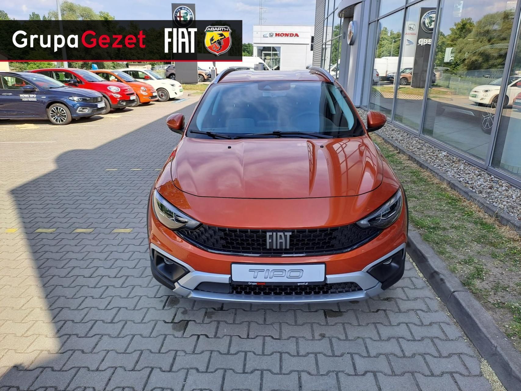 Fiat Tipo Cross 100KM Pomarańczowy Paprika Zarejestrowany FV23%