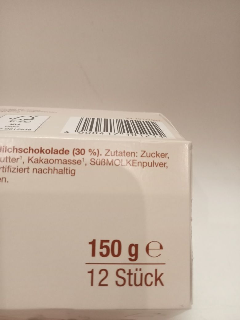 Amicelli-wyśmienite chrupiące wafelki (24%) z kremem z orzechów laskow