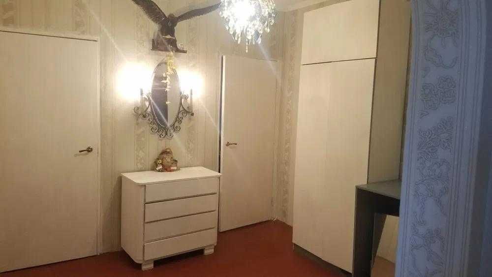 3к роздільна 72 кв.м з холом Троєщина Милославська 3а будинок у дворі
