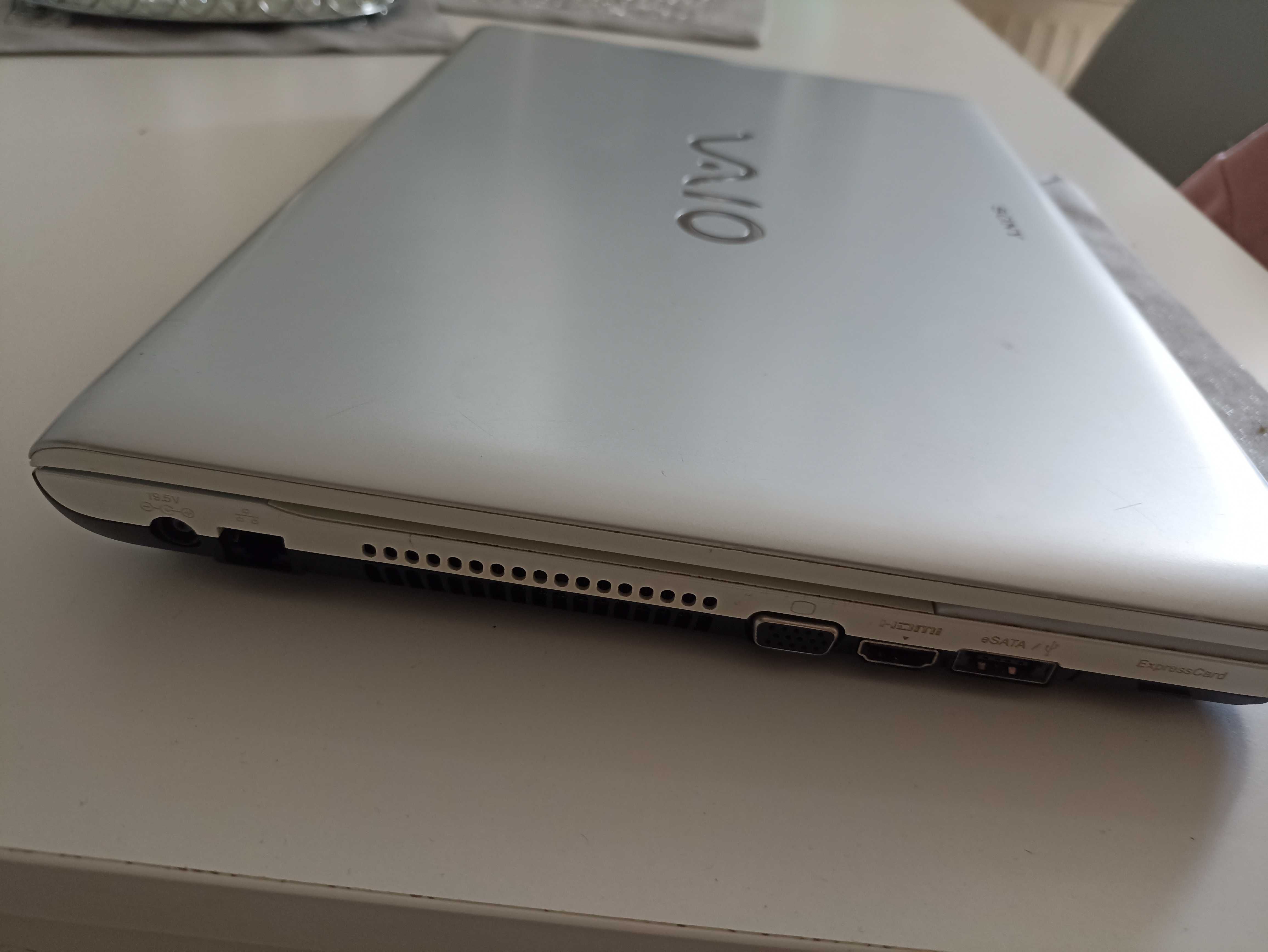 Vaio PCG-71311M Laptop