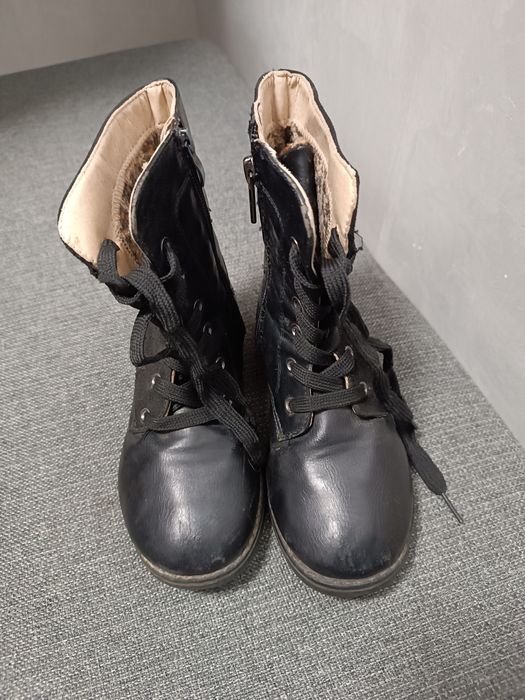 Чоботи для дівчинки, чоботи, ботинки