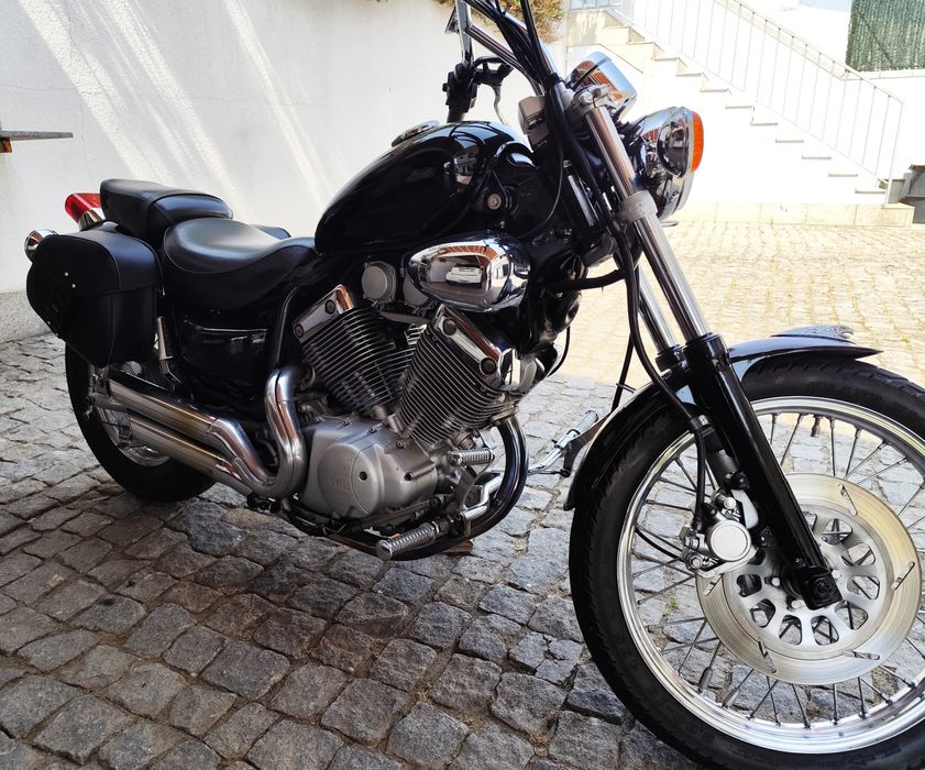 Yamaha Virago 535.
