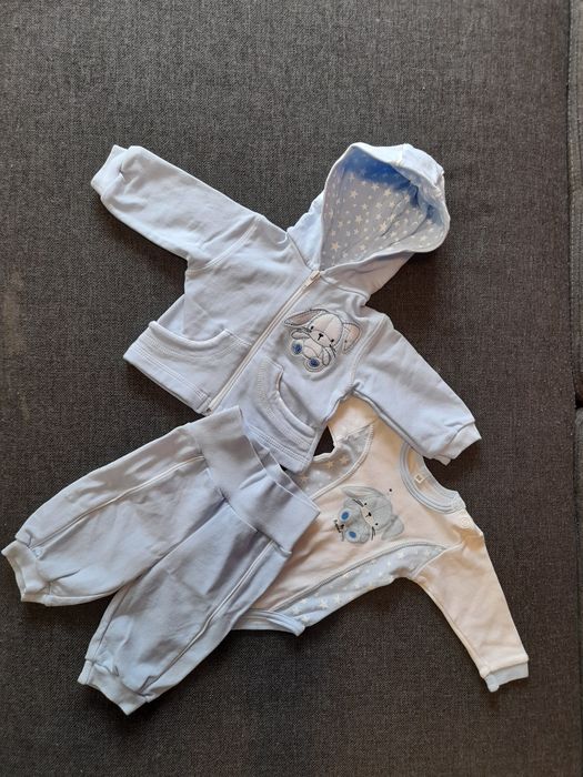 Zyzio&Zuzia bawełniany blekitny dres 3czesci komplet r.56 stan idealny