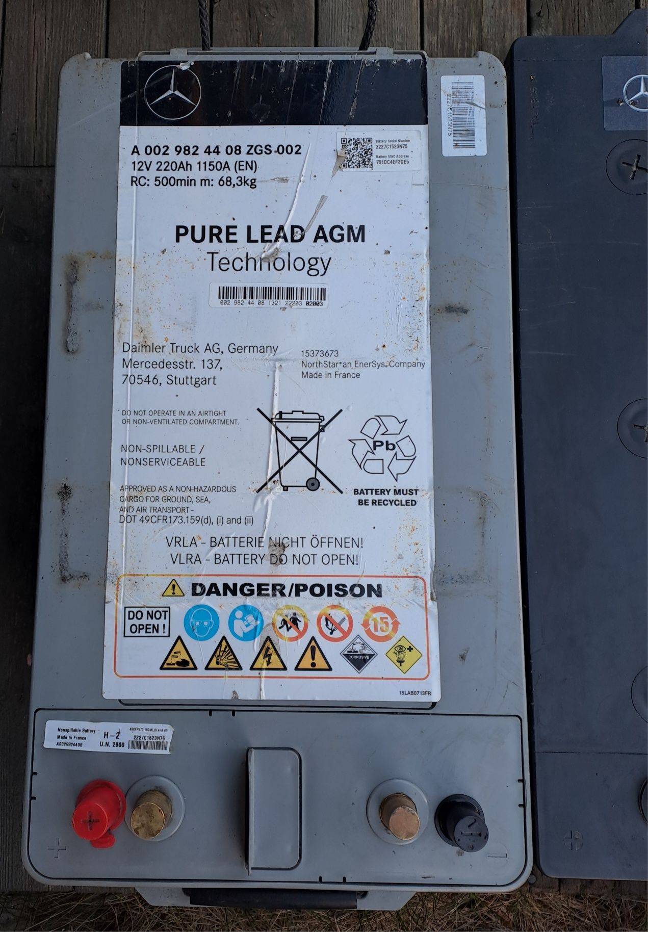 Duże akumulator AGM mercedes 12V 220Ah 1150A. ciężarówka, fotowoltaik